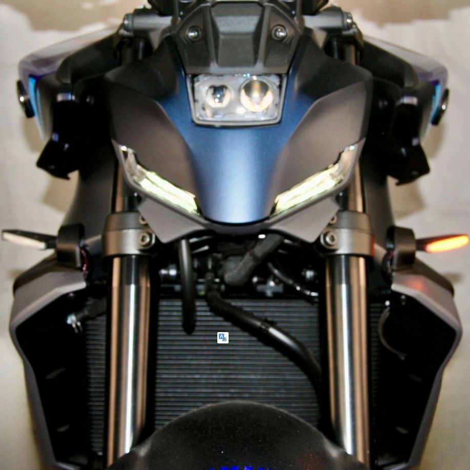 ヤマハ MT-09 24- フロントウインカー New Rage Cycles | バイク