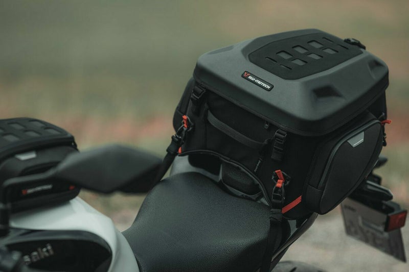 SW-MOTECH PRO リアバッグ テールバッグ | バイクカスタムパーツ専門店 