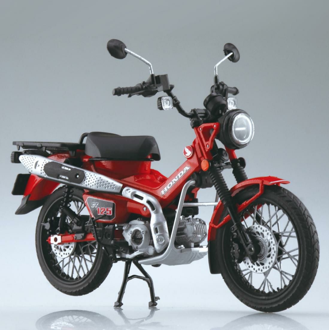 1/12 ホンダハンターカブ CT125 グローイングレッド 完成車モデル