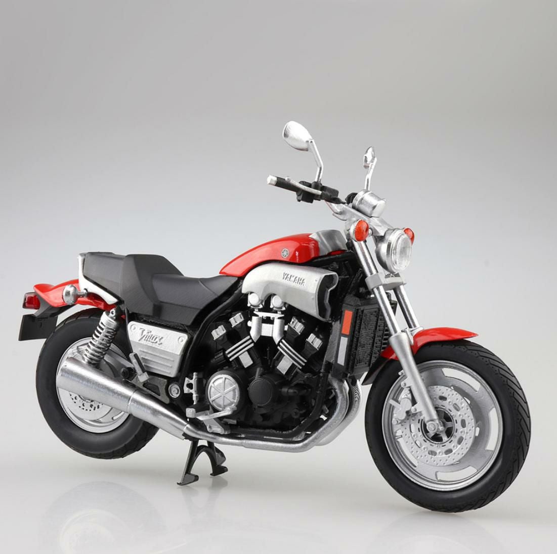 Yamaha V-Max 赤 外装パーツ 1/12 ヤマハV-MAX ファイヤーレッド 完成車モデル アオシマ | バイク