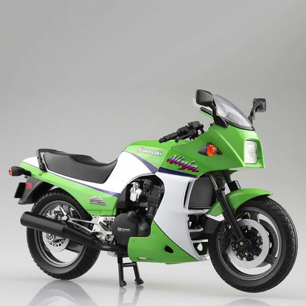 1/12 カワサキGPZ900R ライムグリーン 完成車モデル アオシマ | バイク