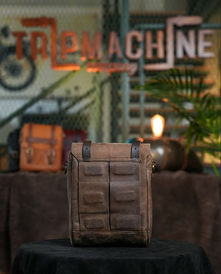 TRIP MACHINE(トリップマシン) タンク＆テールバッグ レザー タバコ