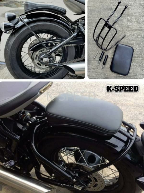 トライアンフ ボバー パッセンジャーシートキット 