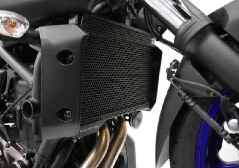 YAMAHA MT-07 (18-24) / YZF-R7 (22-25) ラジエーターガード Evotech