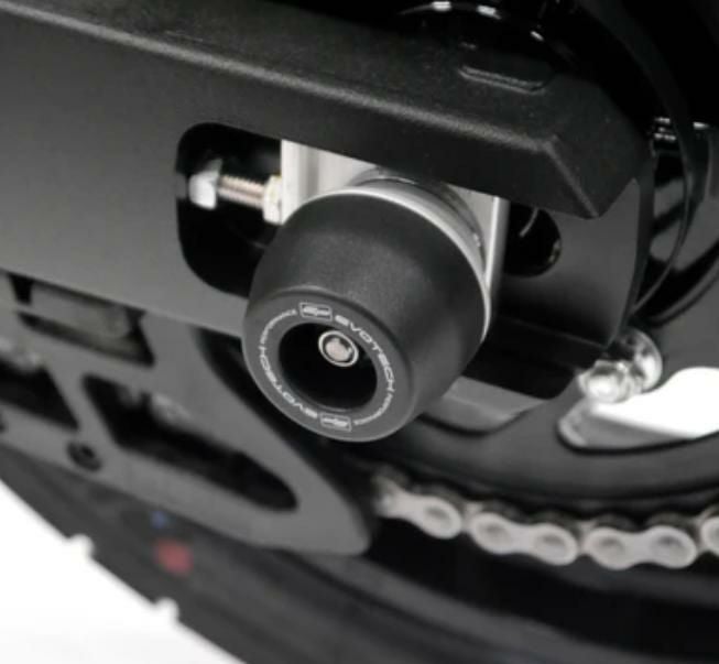 テネレ700 (20-24) リアアクスルスライダー エボテックパフォーマンス_1