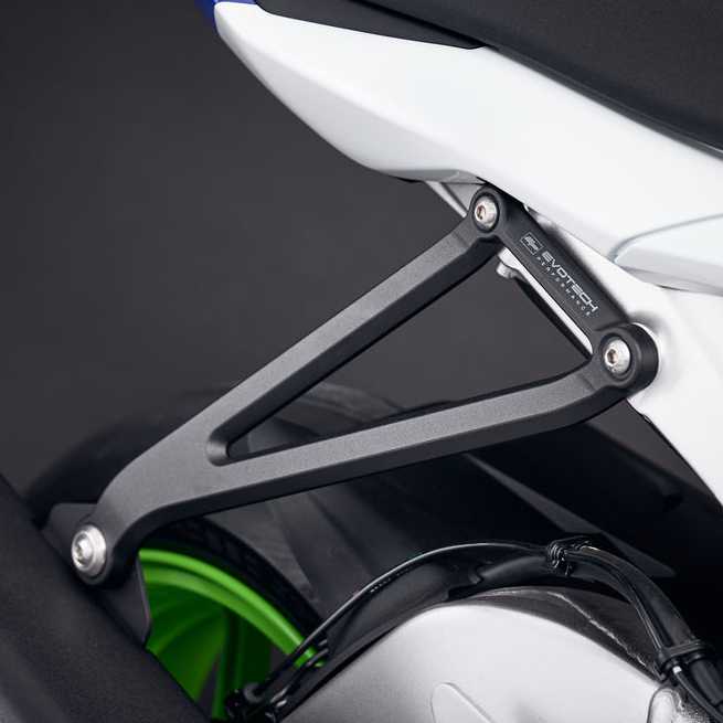 カワサキ ZX-6R 24～エキゾーストハンガーブラケット エヴォテックパフォーマンス_1