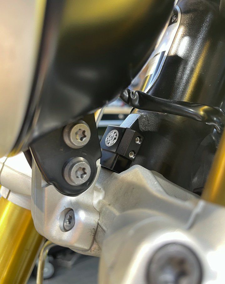 BMW RnineT シリーズ ハンドル ストッパー DKデザイン | バイク