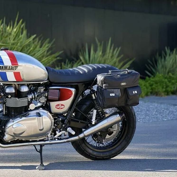 トライアンフ 空冷ボンネビルT100/SE/スクランブラー900/スラクストン