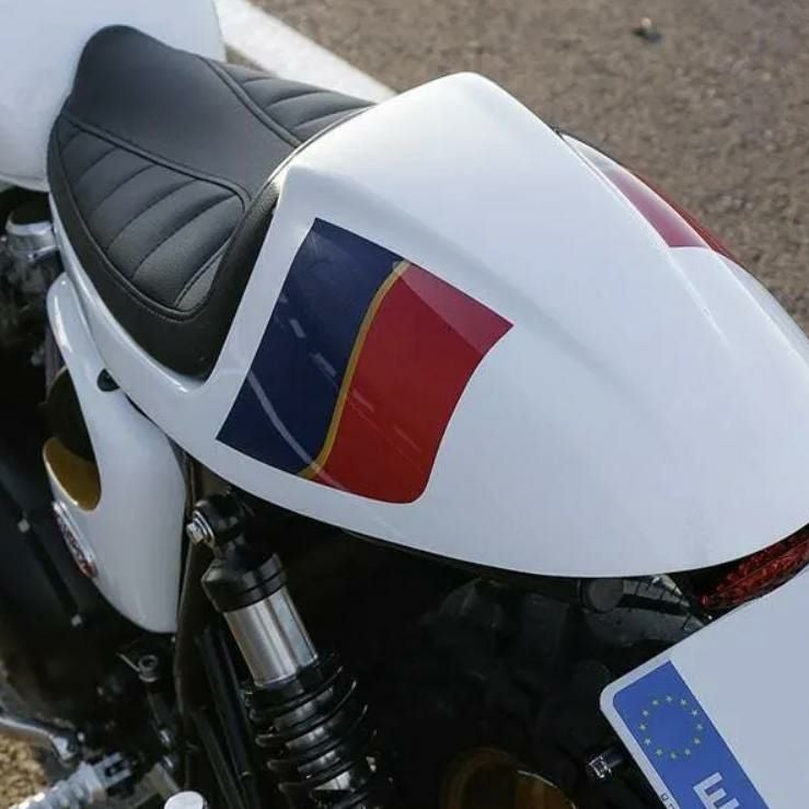 トライアンフ純正 シングルシート　ボンネビル　スクランブラー スラクストン　空冷 シート Triumph トライアンフ Bonneville Scrambler Thruxton スクラン