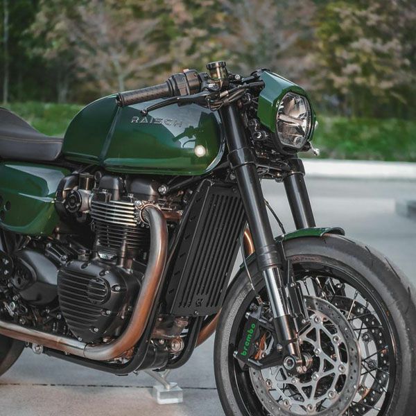 トライアンフスラクストン1200Rトップリッジ Free Spirits トップブリッジ ブラック Thruxton R/RS | バイク