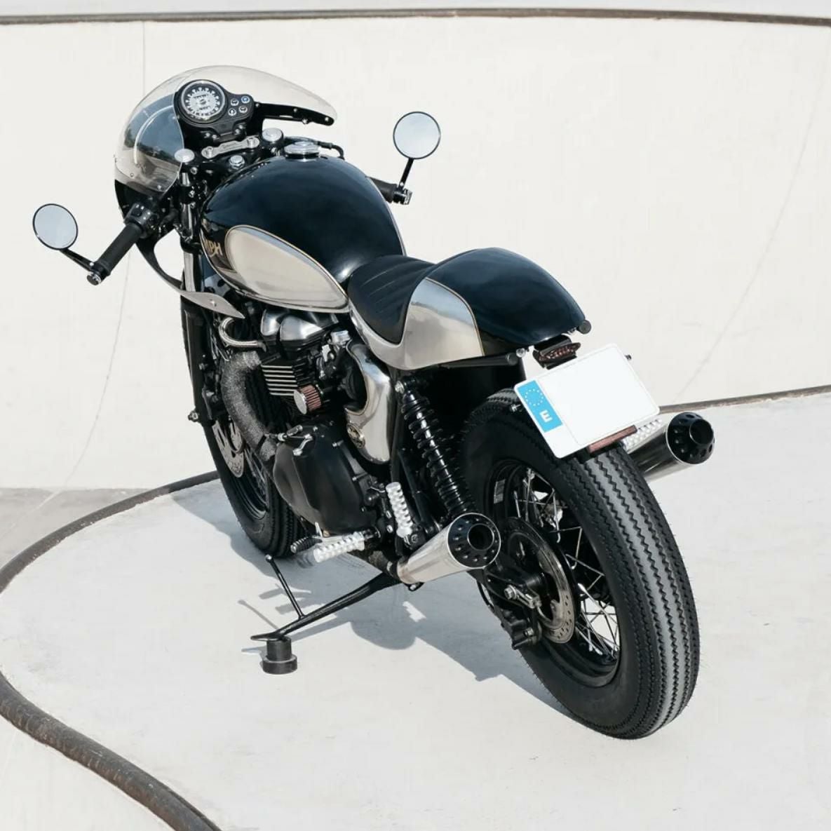 トライアンフ 空冷 ボンネビルT100/SE/スピリット/スクランブラー900