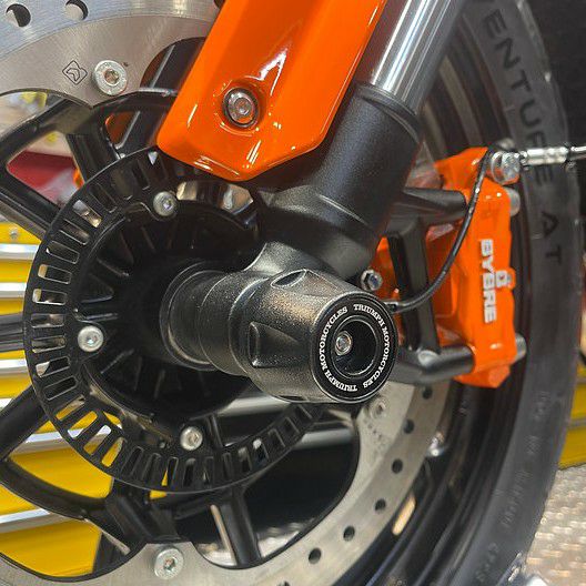 トライアンフ スクランブラー400X スピード400 フロントアクスルスライダー DKデザイン_1