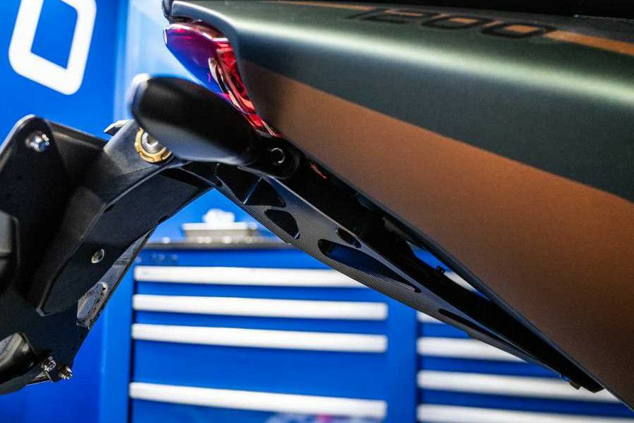 スピードトリプル1200RS/RR 21- フェンダーレスキット プレミアム