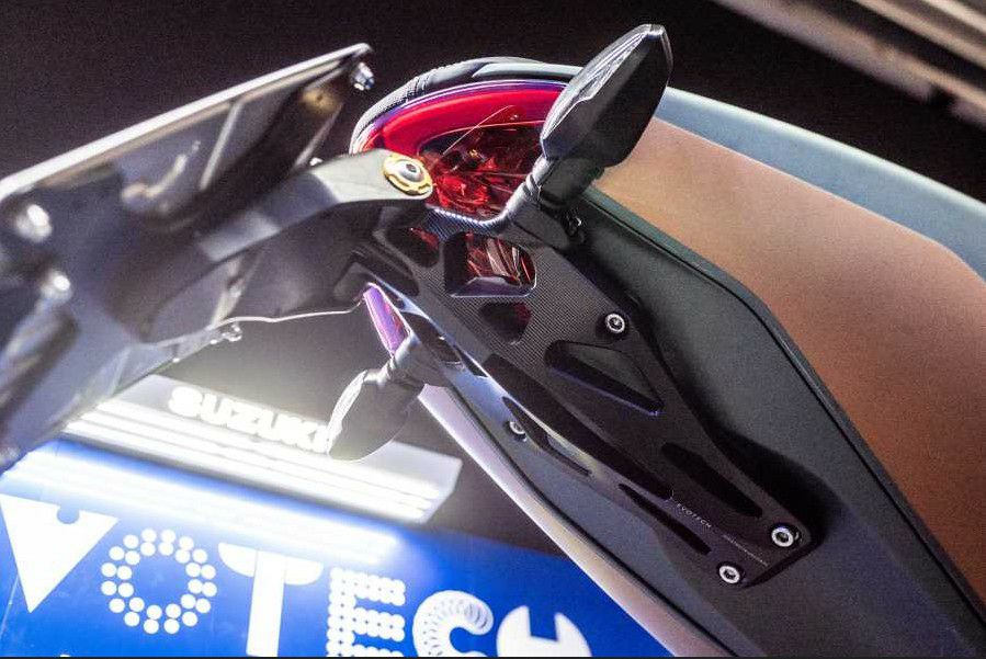 スピードトリプル1200RS/RR 21- フェンダーレスキット プレミアム