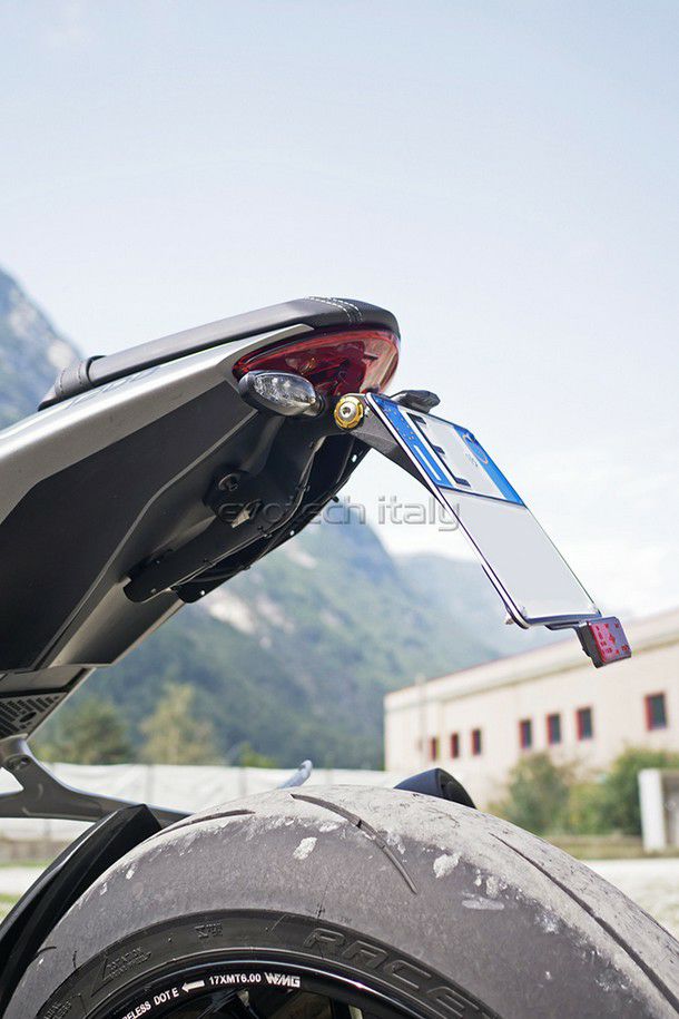 スピードトリプル1200RS/RR 21- フェンダーレスキット EVOTECH