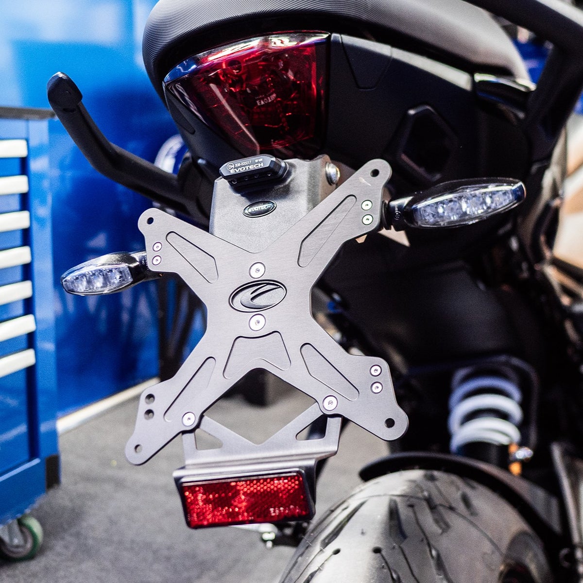 タイガースポーツ660 22-/800 25- フェンダーレスキット EVOTECH(エボテック)_2