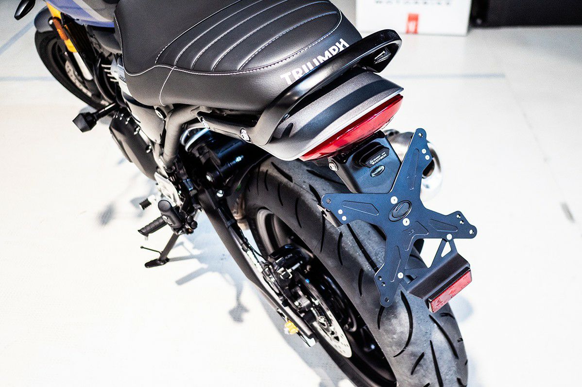 トライアンフ スクランブラー400X/スピード400 24- フェンダーレス