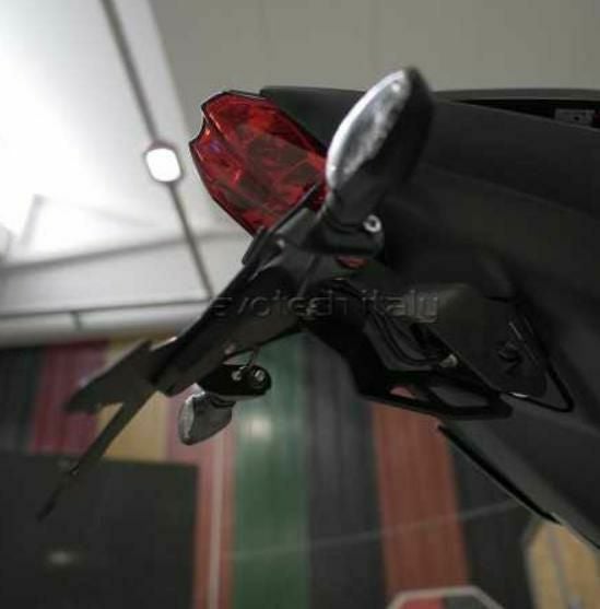 ストリートトリプル765R/S/RS 17- フェンダーレスキット EVOTECH