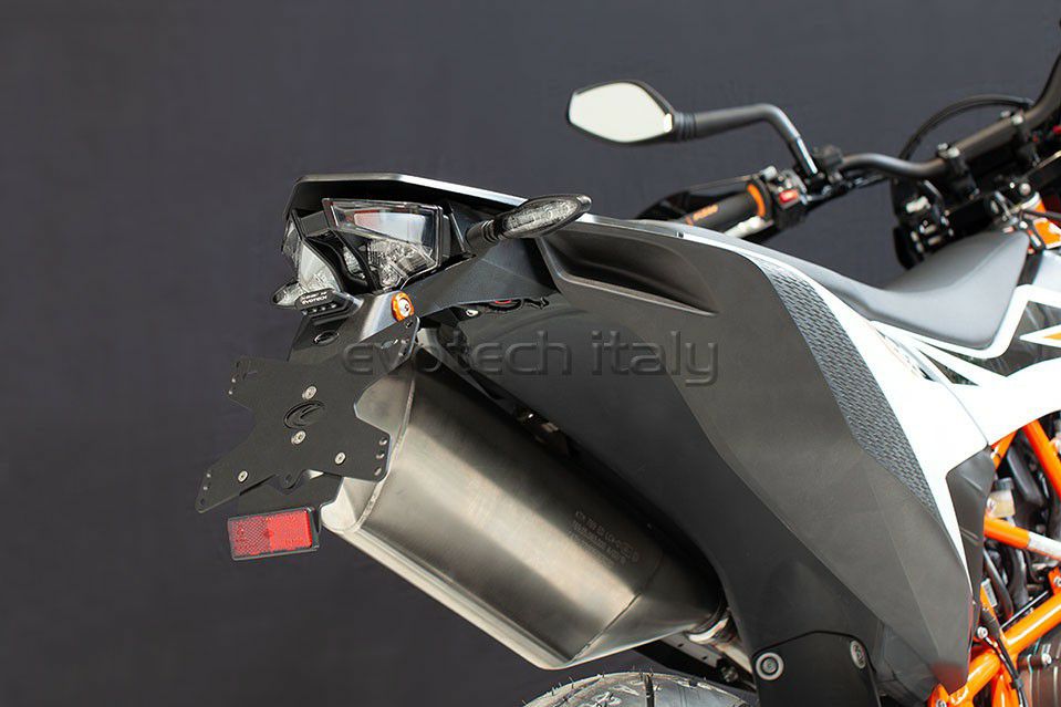 KTM 690SMC R 19- フェンダーレスキット EVOTECH(エボテック) | バイク