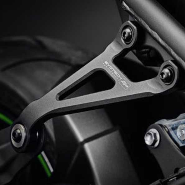 カワサキ Z900/SE 17～ エキゾーストハンガーブラケット/パッセンジャーフットペグ カバーセット エヴォテックパフォーマンス_1