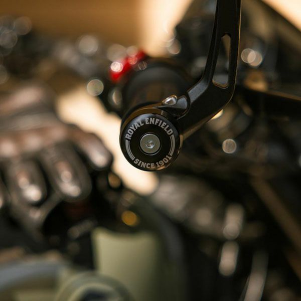 【純正】ロイヤルエンフィールド ベア650/コンチネンタルGT650/インターセプター650 リアショック  ピボットカバー  Royal Enfield_1