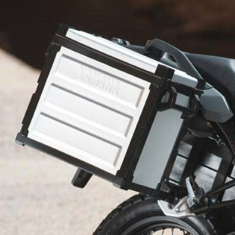 YAMAHA (ヤマハ純正部品) アルミニウムサイドケース (30L) 右側
