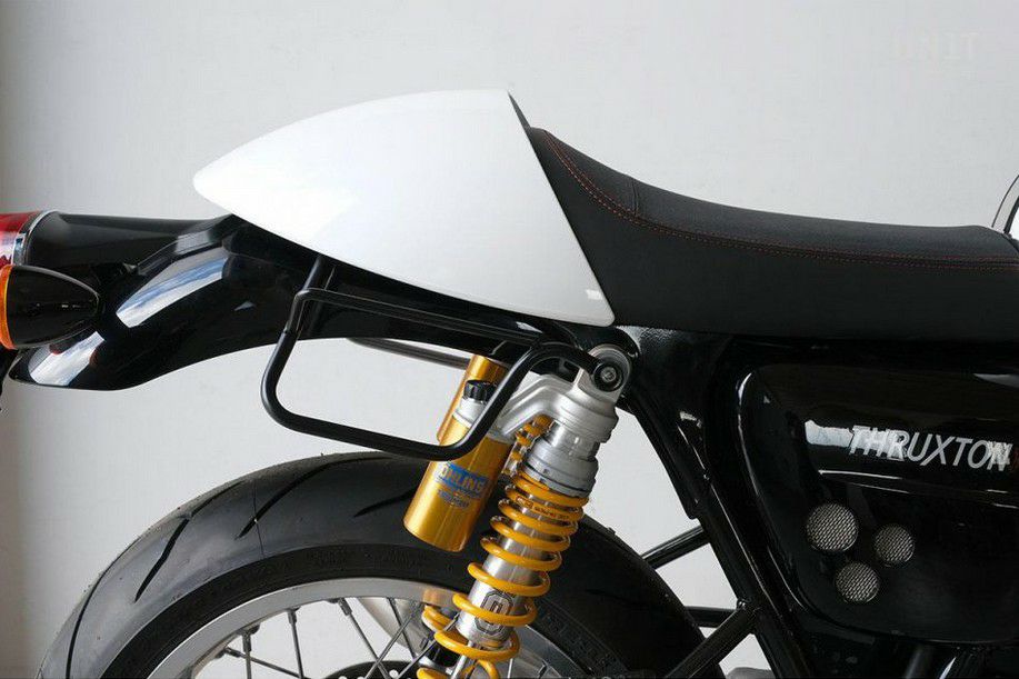 スラクストン/R/RS,スピードツイン1200 サドルバッグフレーム 右側