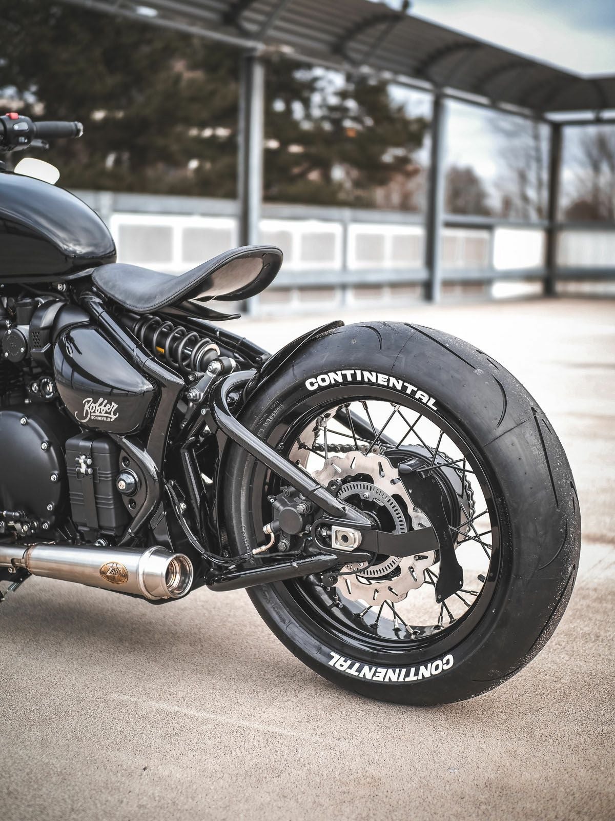 トライアンフ ボバー Race Bobber カーボンリアフェンダー グロス