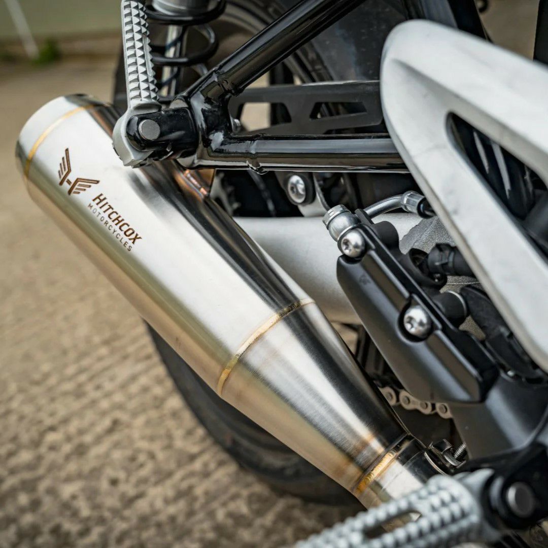 チタン ワンオフスリップオン スラクストンR/S/TFC、スピードツイン1200 Triumph Thruxton 1200 RS ヴィンテージコニック ツイン スリップオン