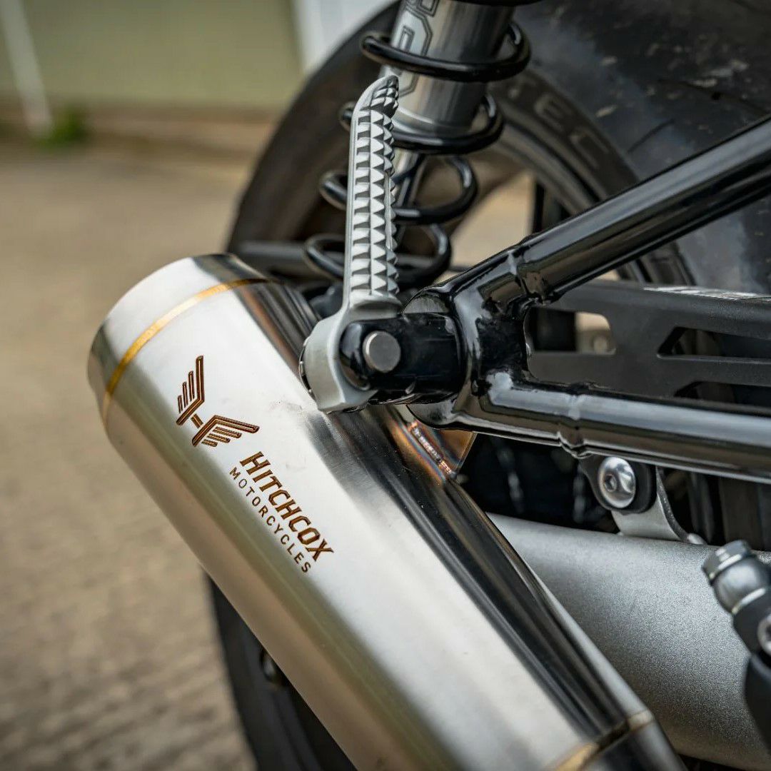 トライアンフ スピードツイン1200/RS 25- スリップオンマフラー チタン