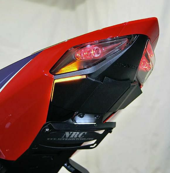 CBR1000RR-R SP リアフェンダー + ウィンカーSC82 純正 CBR1000RR-R 25- SC82 フェンダーレスキット LEDウインカー付き ニュー