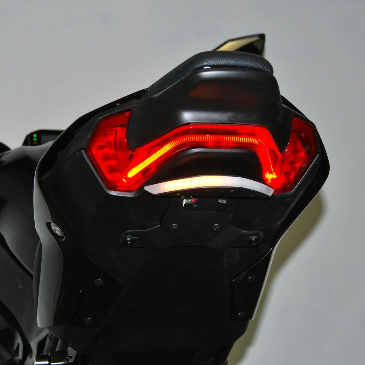 Z900 24- LEDリアウインカー/フェンダーレスキット New Rage Cycles