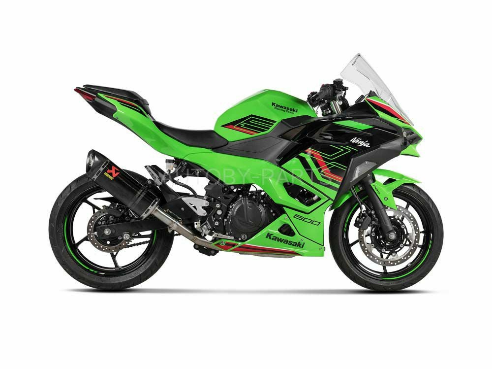 アクラポビッチ製のKAWASAKI Ninja500/Z500/Z400/NINJA400専用