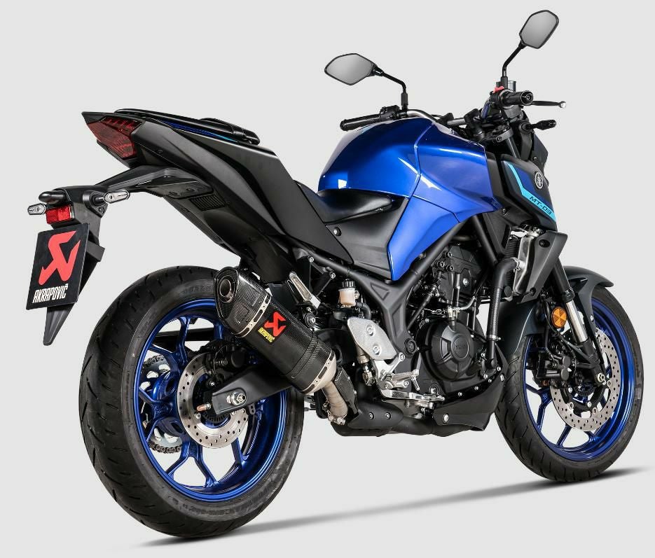 AKRAPOVIC スリップオンマフラー カーボン YAMAHA MT-03 / YZF-R3