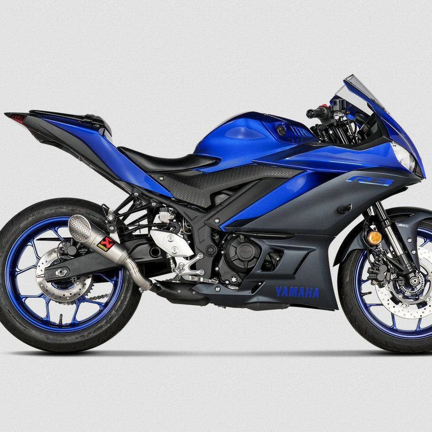 AKRAPOVIC スリップオンマフラー ステンレス YAMAHA MT-03 / YZF-R3