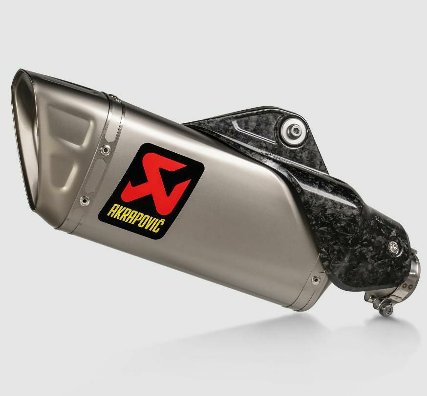 AKRAPOVIC スリップオンマフラー チタン YAMAHA MT-10 (2022-2024)