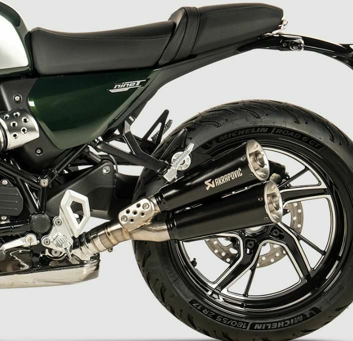 AKRAPOVIC スリップオンマフラー ステンレス BMW R12nineT / R12 (2024)