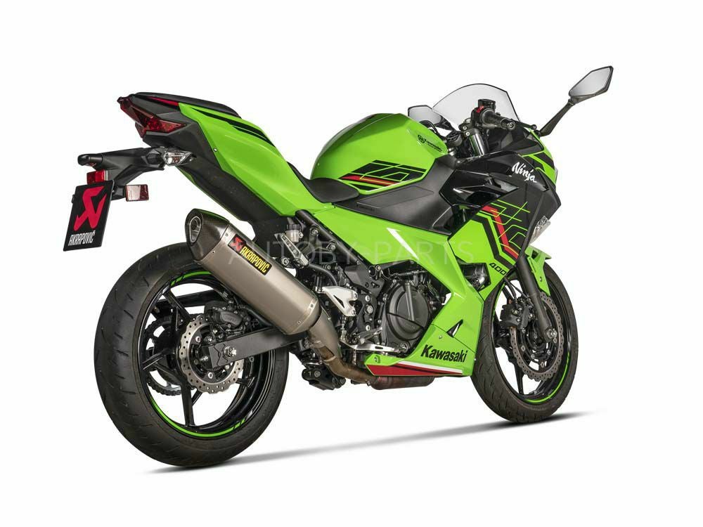 アクラポビッチ製のKAWASAKI Z400 (19-24) / NINJA 400 (18-24)専用 アクラポビッチ製のKAWASAKI Z400 (19-24) / NINJA 400 (18-24)専用