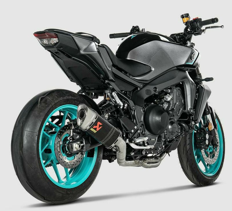 AKRAPOVIC フルシステムマフラー レーシングライン カーボン YAMAHA MT 