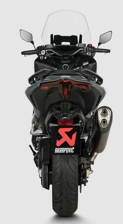 AKRAPOVIC フルシステムマフラー レーシングライン チタン YAMAHA T