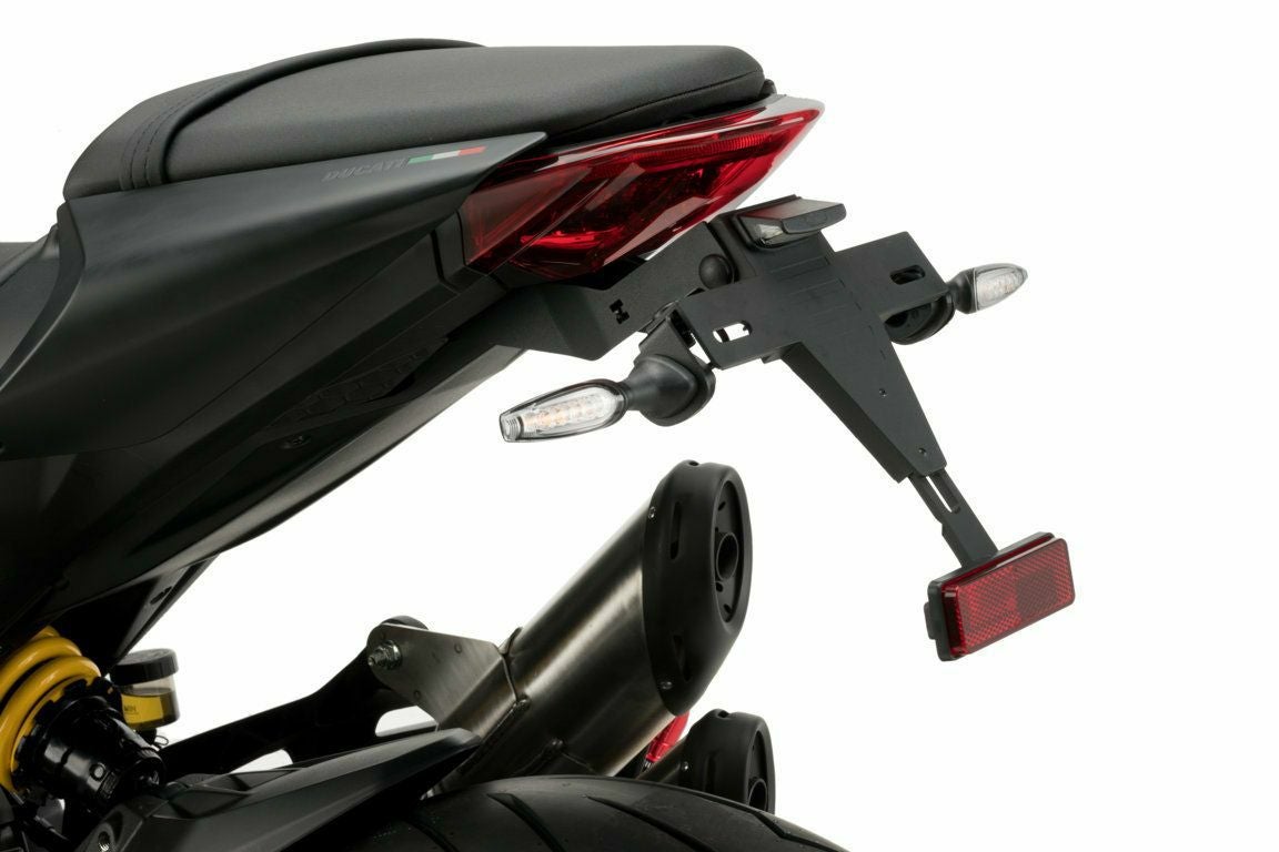 Ducati モンスター821 2014-17 スリップオンマフラー カーボン 