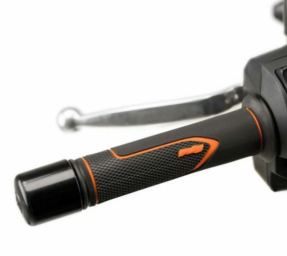 PUIG グリップ Core 22mmハンドルバー専用