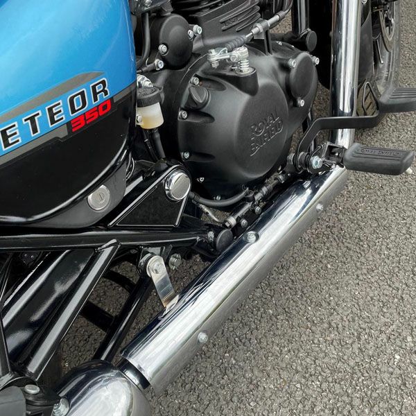 ロイヤルエンフィールドメテオ350 ノンキャタライザー中間パイプ