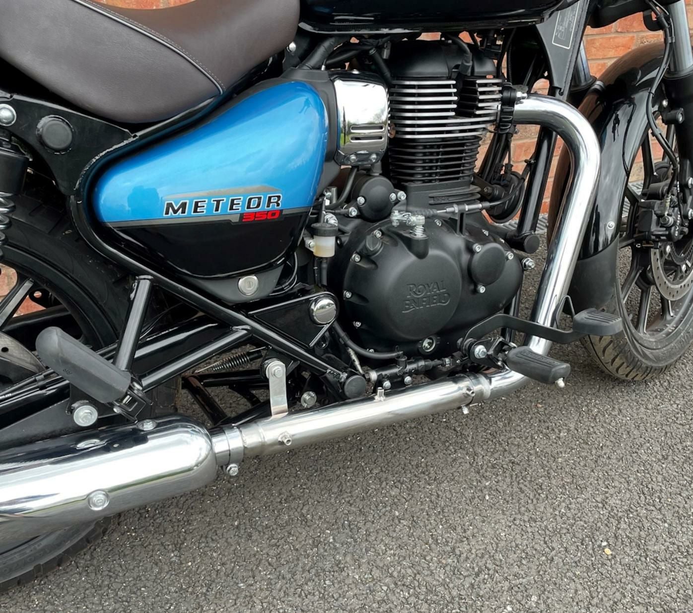 ロイヤルエンフィールドメテオ350 ノンキャタライザー中間パイプ