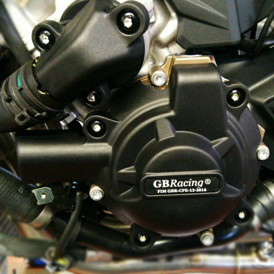 GBRacing エンジンカバーセット BMW S1000RR | バイクカスタムパーツ