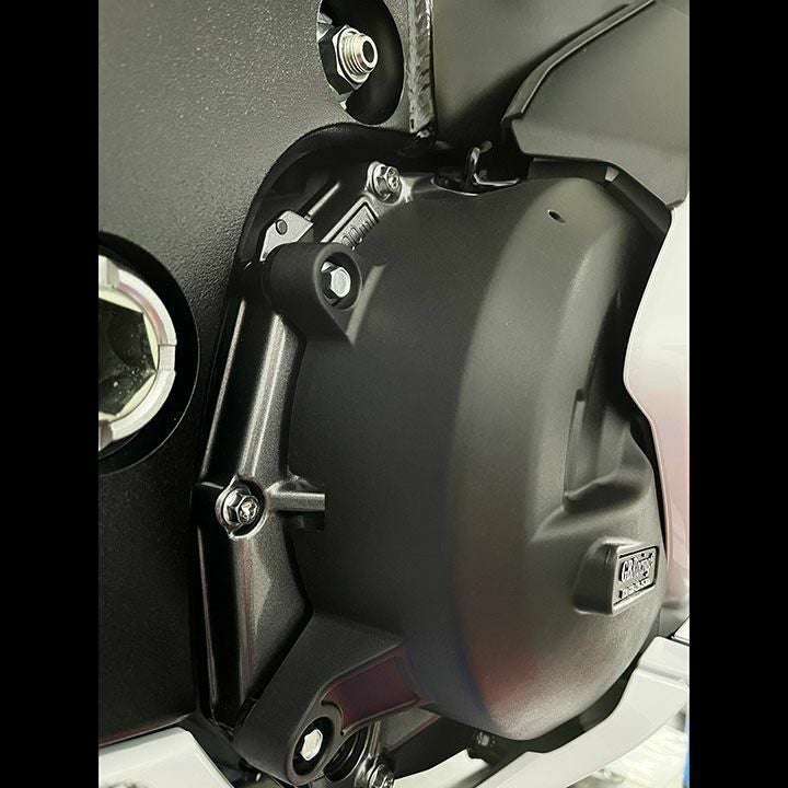 GBRacing クラッチカバー SUZUKI GSX1300R ハヤブサ