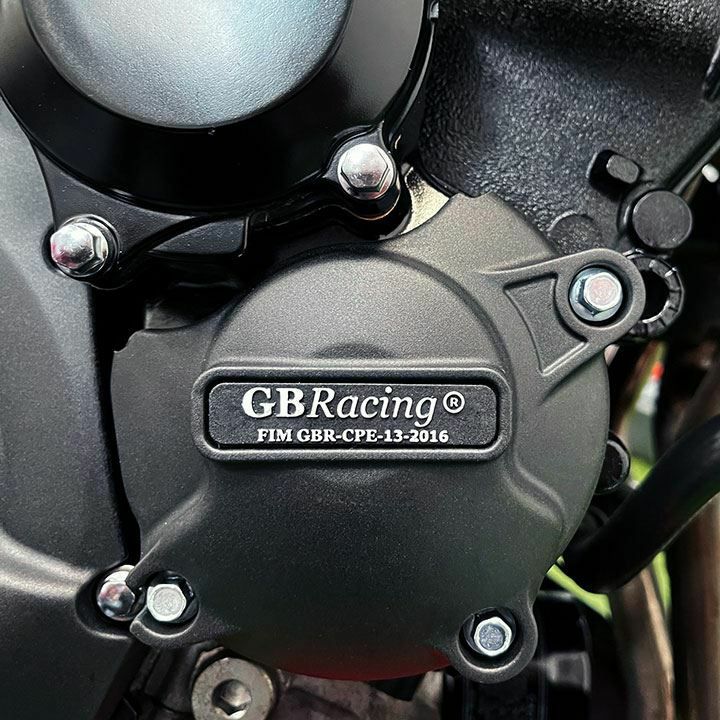 GBRacing エンジンカバーセット SUZUKI GSX-S750 | バイクカスタム