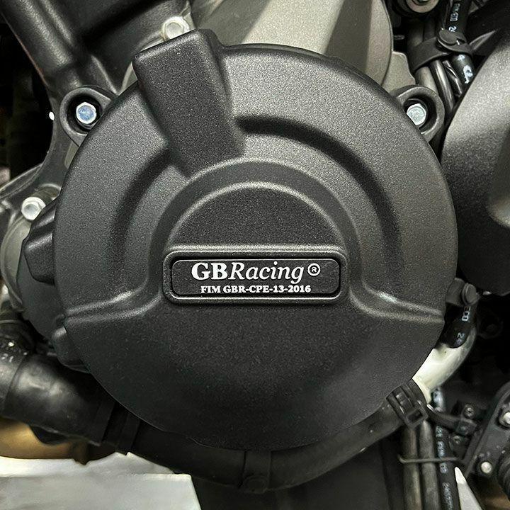 GBRacing エンジンカバーセット TRIUMPH トライデント660 /タイガー660