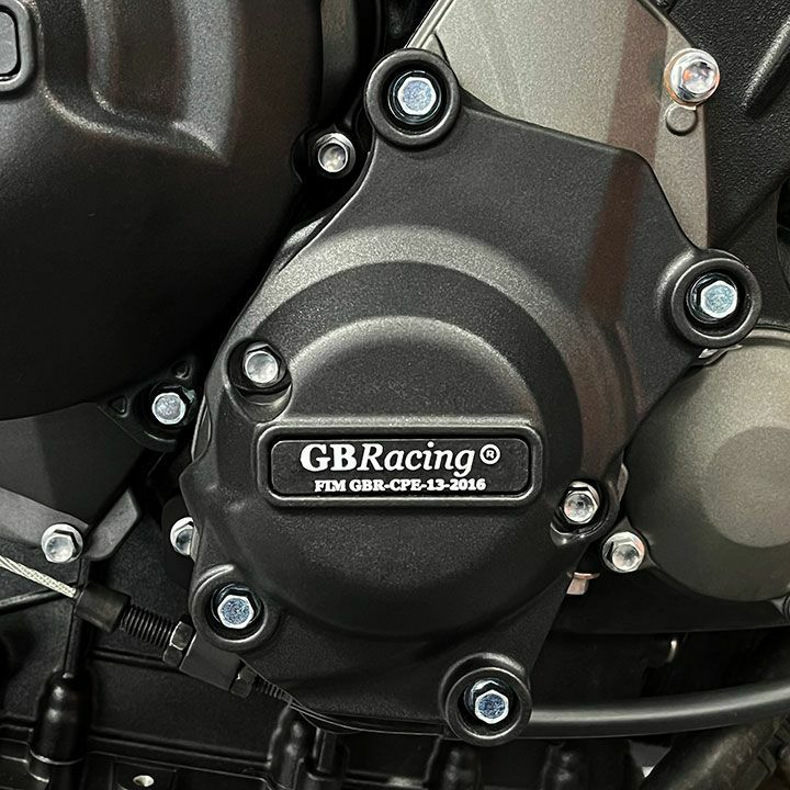 w*r様 TRIUMPH エンジンカバーセット ブラック GBRacing エンジンカバーセット TRIUMPH トライデント660 /タイガー660