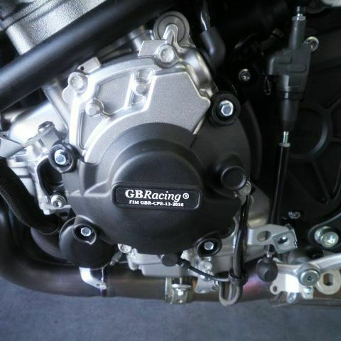 GBRacing エンジンカバーセット YAMAHA YZF-R1 / R1M | バイクカスタム